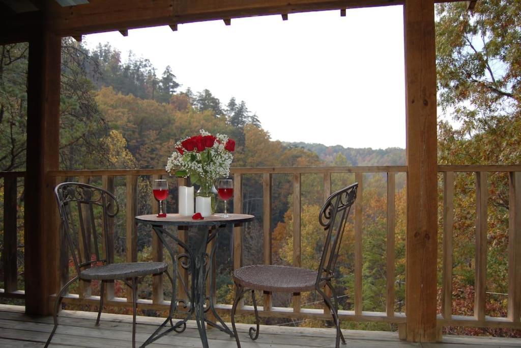 Little Cabin All To Yourself Sevierville Zewnętrze zdjęcie